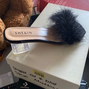 Fur Shein kitten heels